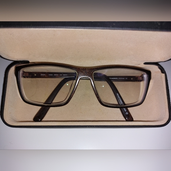 OGA Glasses - Picture 1 of 14